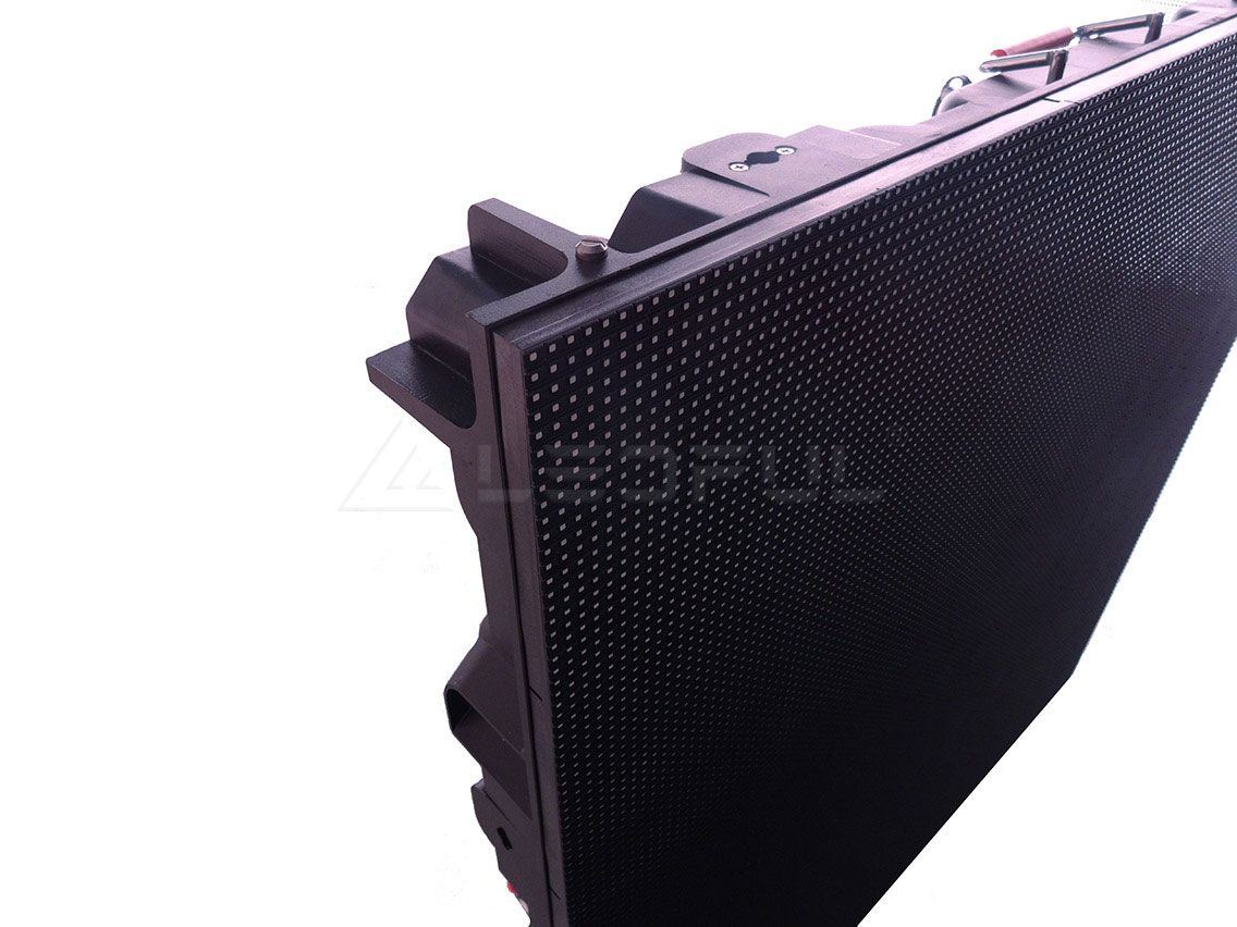 ledful-ofr-series-led-display-a-high-performance-digital-signage-and-billboard-solution2.jpg