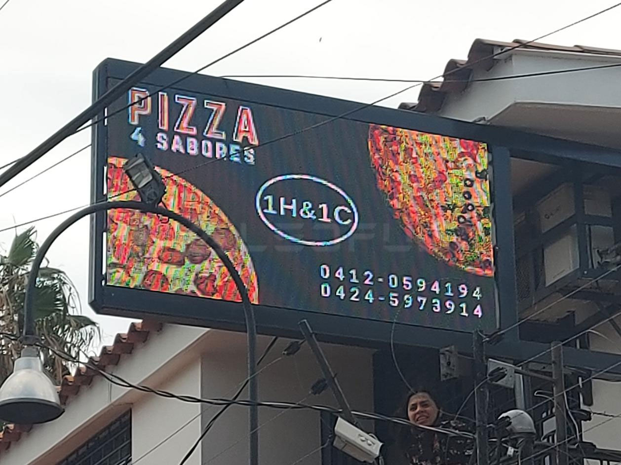 ledful-ofr-series-led-display-a-high-performance-digital-signage-and-billboard-solution4.jpg